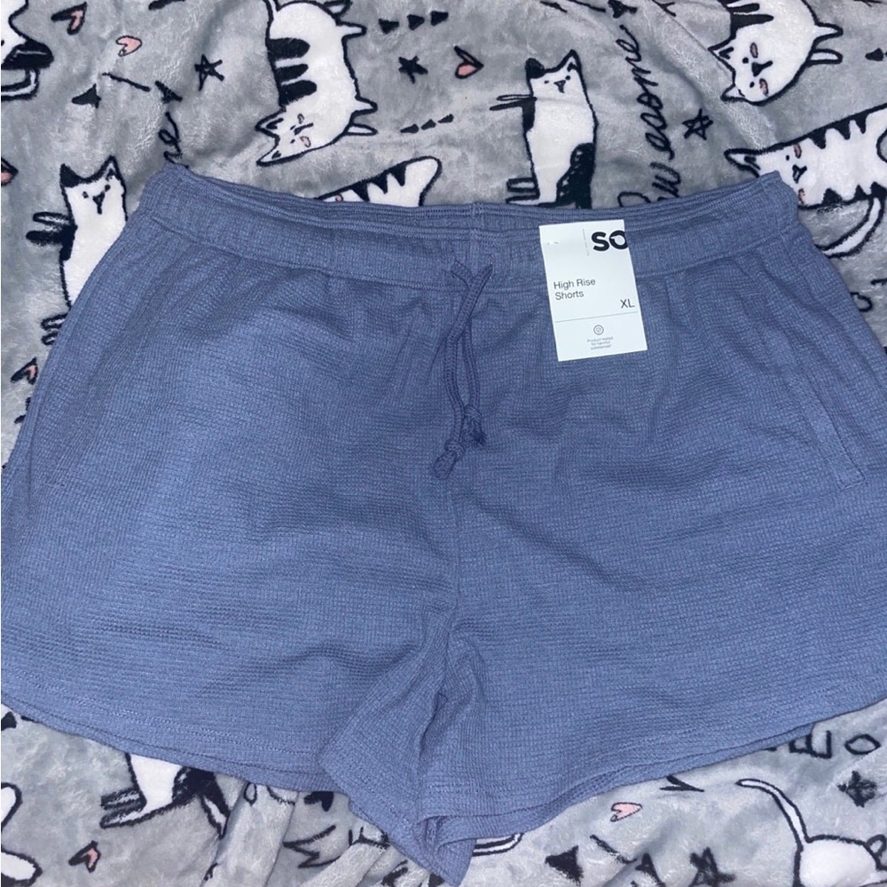 SO high rise waffle shorts XL